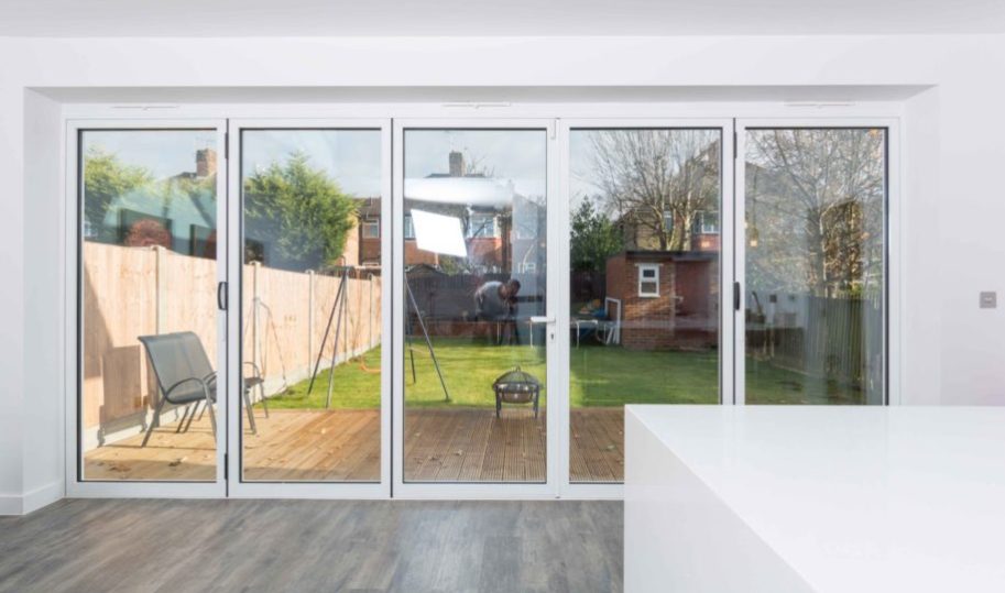 air-aluminium-bifold-doors-everglade-windows-ruislip