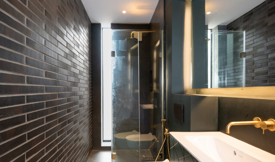 Floor to ceiling window for bathroom