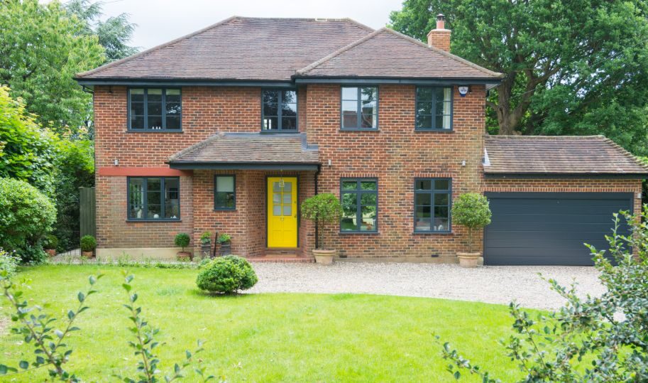 A modern twist on heritage style aluminium windows (11)